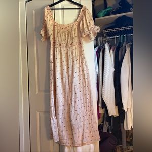 Doen peach floral maxi dress size medium